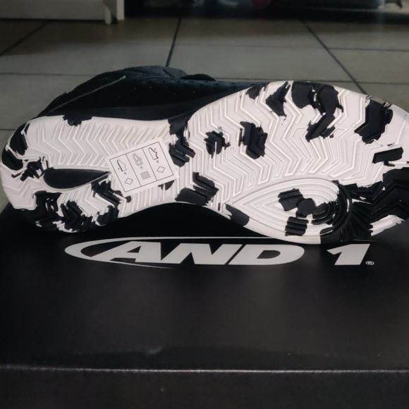 And 1 TIPOFF ATLETICS SHOES Men's - Picture 4 of 14